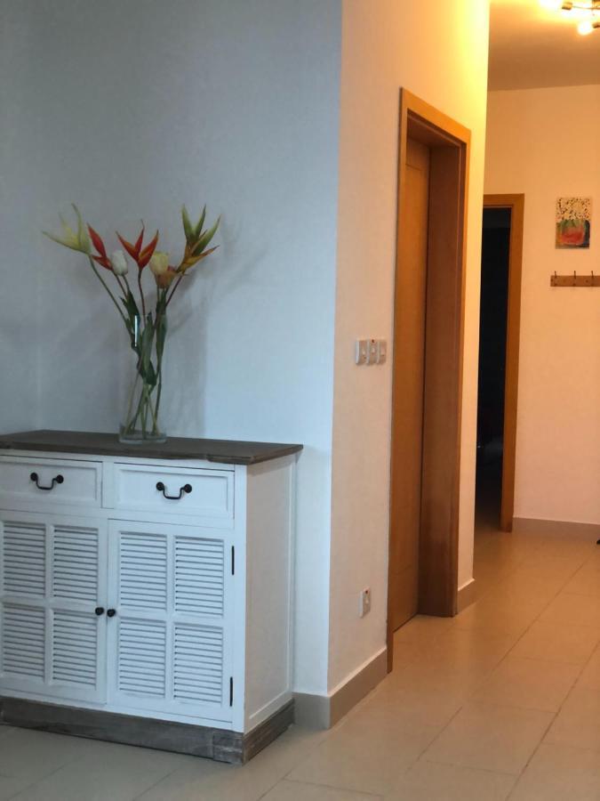 מליאהה Modern Apartment With Sea View מראה חיצוני תמונה