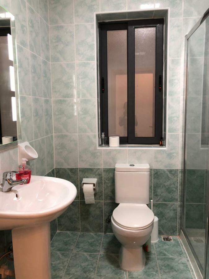 מליאהה Modern Apartment With Sea View מראה חיצוני תמונה