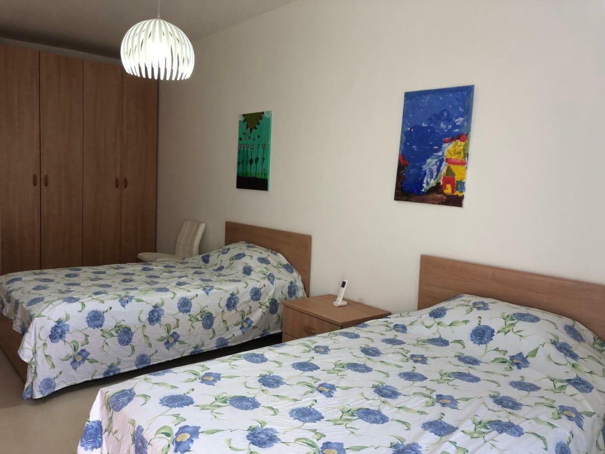 מליאהה Modern Apartment With Sea View מראה חיצוני תמונה